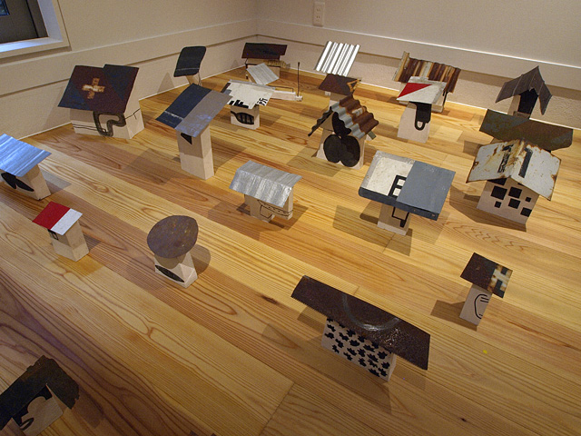 井上明彦_雨宿りするレーニンのための習作